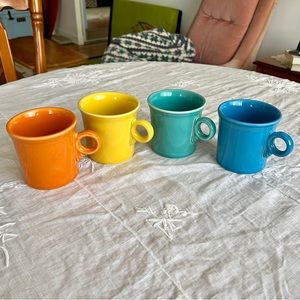 EUC - set of 4 Fiesta ring handle mugs - Peacock collection